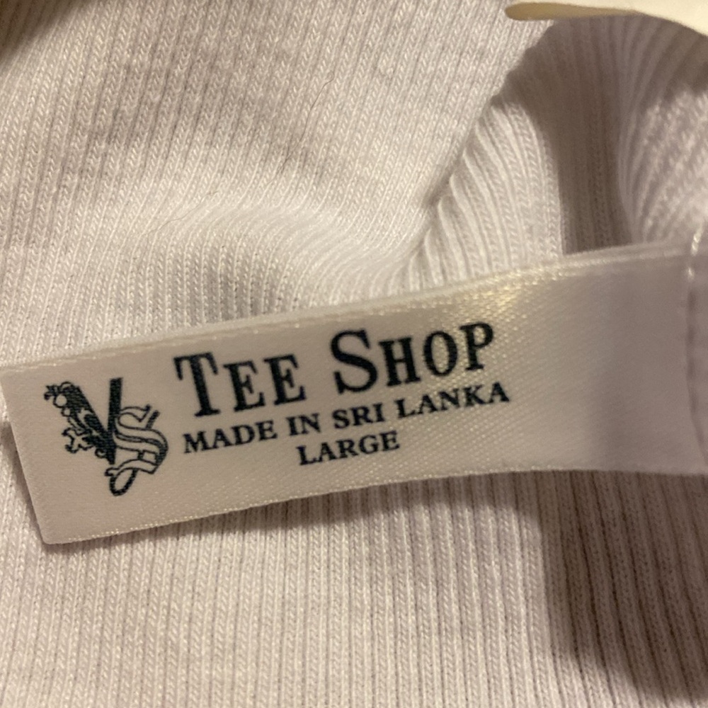 (3) Victoria’s Secret The Tee Shop Embroidered Tank Tops Sz L - Picture 7 of 8